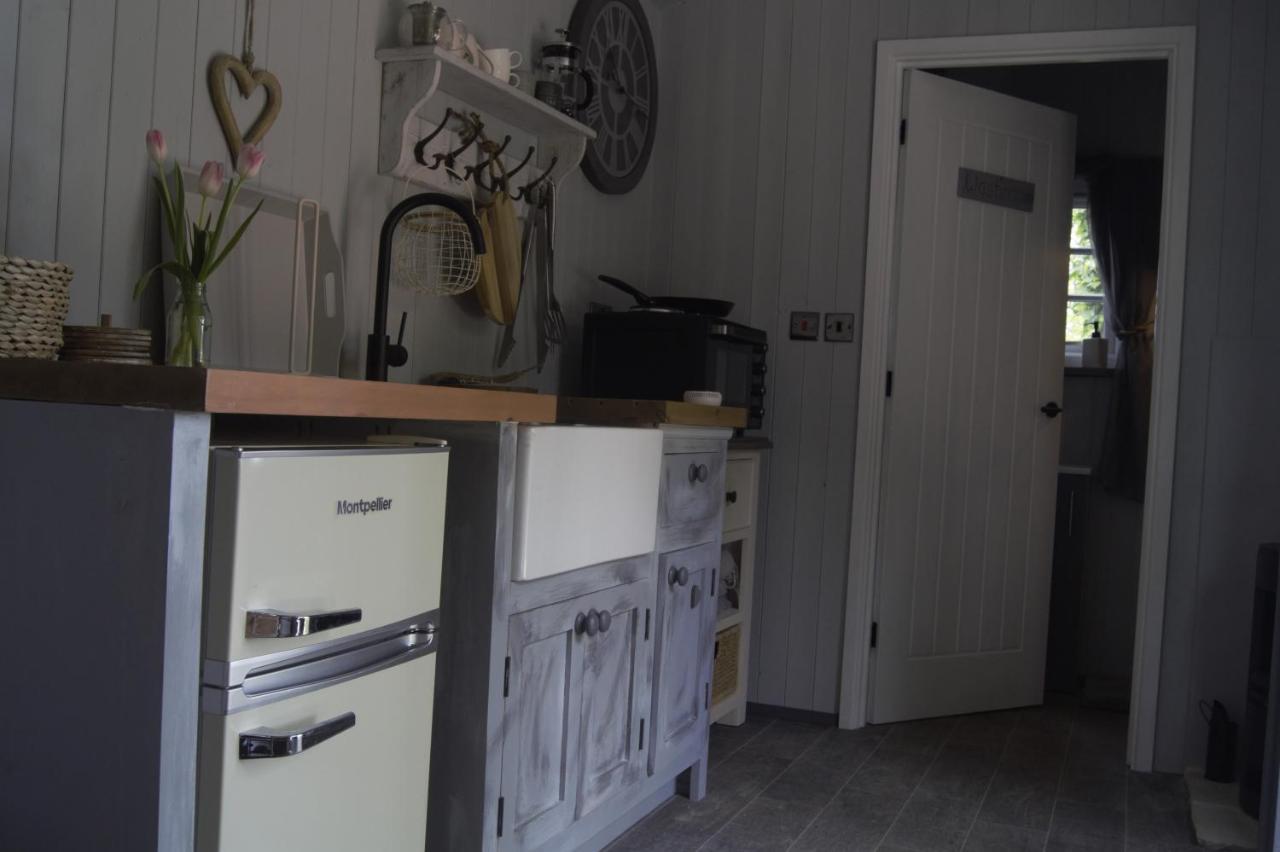 Campsite Nefoedd Romantic Shepherds Hut Swansea